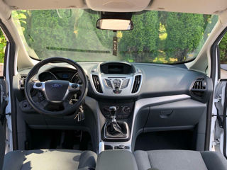 Ford C-Max foto 10