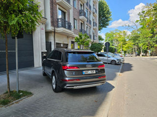 Audi Q7 foto 2