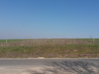 Se vinde.  teren agricol in suburbia chisinaului com. colonita. foto 4