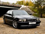 BMW 7 Series foto 1