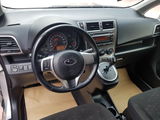 Subaru Trezia foto 8