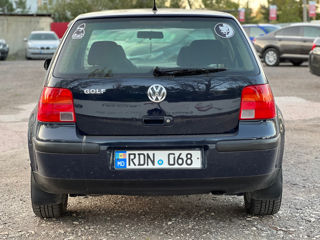 Volkswagen Golf foto 7