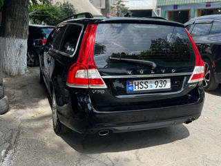 Volvo V70 foto 3