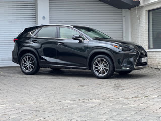 Lexus NX Series foto 4