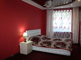 Бендеры. центр. посуточно. vip. ***** apartments for daily rent. foto 3