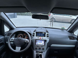 Opel Zafira foto 7