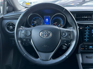 Toyota Auris foto 14