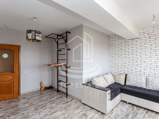 Apartament cu 4 camere, 156 m², Buiucani, Chișinău foto 11