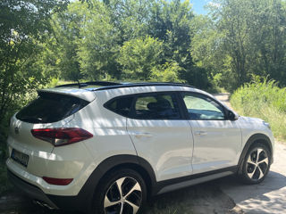 Hyundai Tucson foto 1