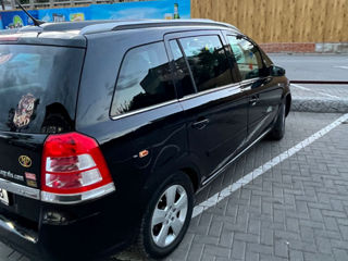 Opel Zafira foto 3