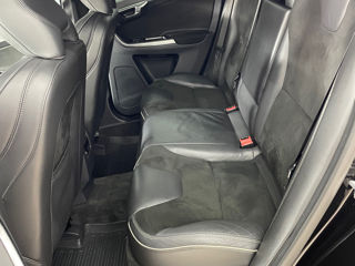 Volvo XC60 фото 6
