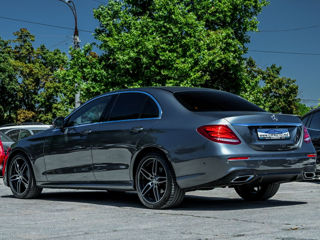 Mercedes E-Class foto 5