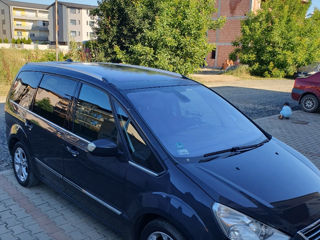 Ford Galaxy foto 2