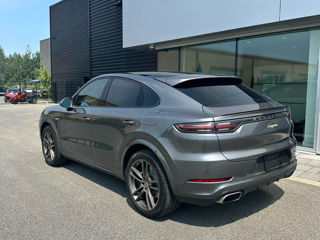 Porsche Cayenne foto 2