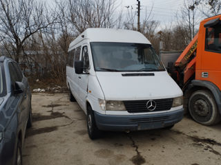 Mercedes sprinter foto 1