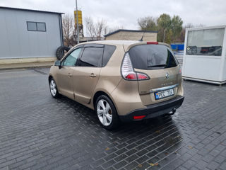 Renault Scenic foto 2