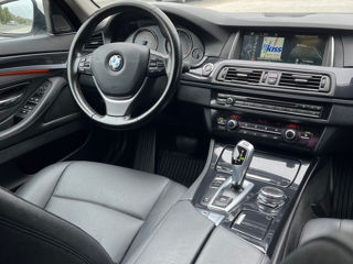 BMW 5 Series foto 9