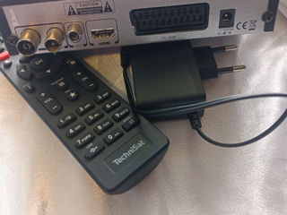 ТВ тюнер для телевизора,. HD-C 232 technisat + спутниковая антена.600мдл Тюнер Tx6 android 7 за 500 foto 2