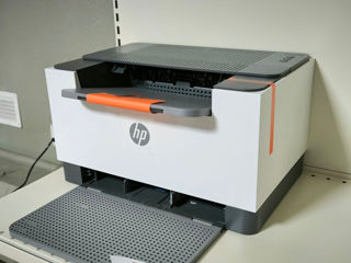 Принтер HP LaserJet M211d