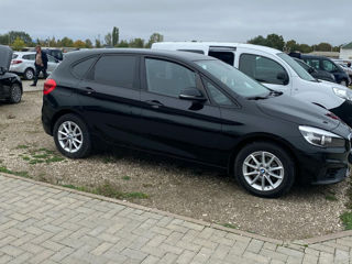 BMW 2 Series Active Tourer foto 2