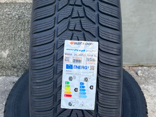 Anvelope iarna 245/45 R21 Hankook / зима 4700 - lei