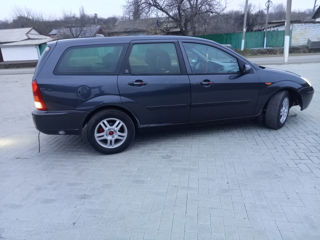 Ford Focus foto 4