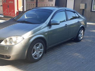 Nissan Primera foto 1