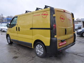 Opel Vivaro foto 6