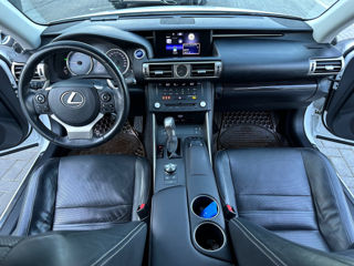 Lexus IS Series foto 16