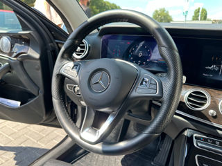 Mercedes E-Class foto 11