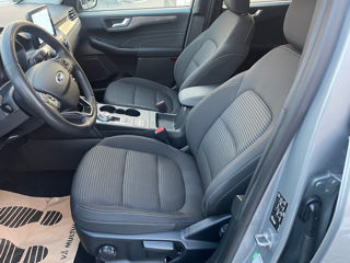 Ford Kuga фото 9