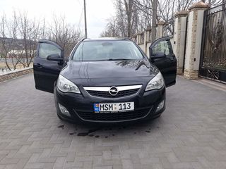 Opel Astra foto 7