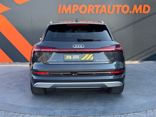 Audi e-tron foto 7