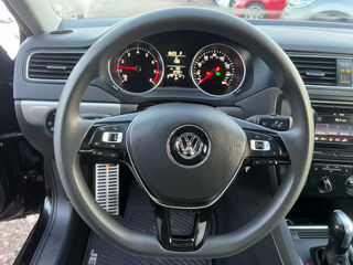 Volkswagen Jetta foto 11