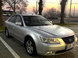 Hyundai Sonata foto 3