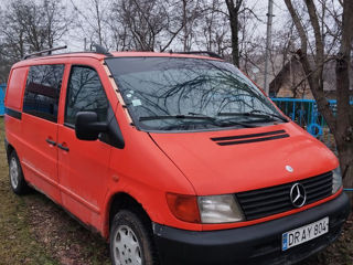 Mercedes Vito foto 2