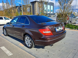 Mercedes C-Class foto 3