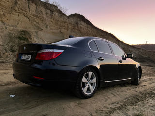 BMW 5 Series foto 15