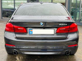 BMW 5 Series foto 6