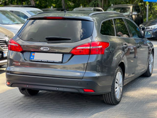 Ford Focus foto 3