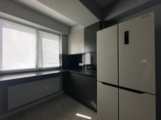 Apartament cu 2 camere, 74 m², Telecentru, Chișinău foto 3