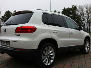 Volkswagen Tiguan foto 3