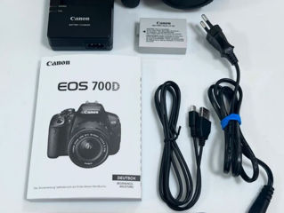 Canon EOS 700D foto 1