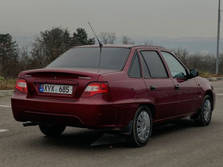 Daewoo Nexia foto 4