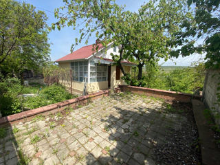 Spre vânzare casă la doar 13 km de Chișinău , în sectorul de vile din satul Nimoreni,Ialoveni