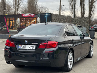 BMW 5 Series foto 4