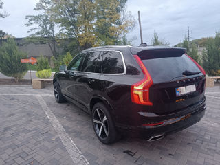 Volvo XC90 foto 4