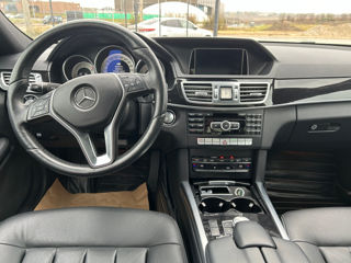 Mercedes E-Class foto 11