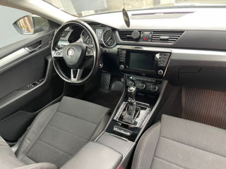 Skoda Superb foto 8