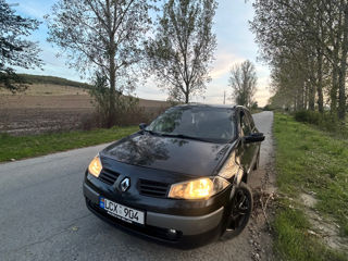 Renault Megane foto 3